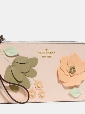 Lucy Floral Wristlet